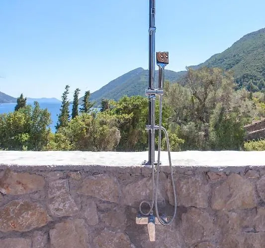 Naya Вилла Geni (Lefkada)